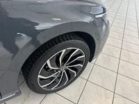 Usata VW Golf VII Life 110 CV (80 kW) 2021 Grigio Utilitaria