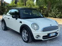 Usata Mini Cooper D Chili 109 CV (80 kW) 2008 Beige Utilitaria