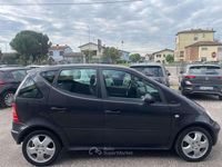 Usata Mercedes A190 Elegance 125 CV (91 kW) 1999 Nero Monovolume