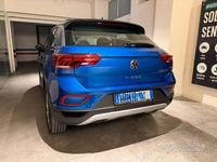 Usata VW T-Roc Style 110 CV (80 kW) 2023 Blu SUV