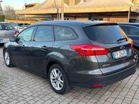 Usata Ford Focus S 120 CV (88 kW) 2018 Grigio Station wagon