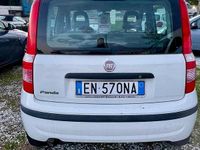Usata Fiat Panda Emotion 69 CV (50 kW) 2012 Bianco Utilitaria