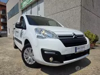 Usata Citroën Berlingo 35 kW (48 CV) 2017 Bianco Monovolume