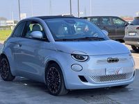 Używany Fiat 500e La Prima 42 kW (58 KM) 2025 Srebrny Kabriolet