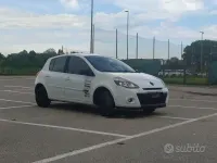 Usata Renault Clio II 75 CV (55 kW) 2011 Bianco Berlina