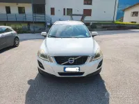 Usata Volvo XC60 185 CV (136 kW) 2010 Bianco SUV