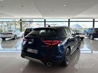 Usata Alfa Romeo Stelvio Super 179 CV (131 kW) 2019 Blu SUV