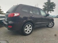 Usata Hyundai Santa Fe Dynamiq 154 CV (113 kW) 2007 Grigio SUV
