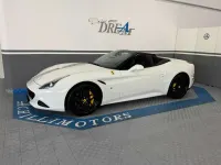 Usata Ferrari California 560 CV (411 kW) 2014 Bianco avus tetto nero Cabrio