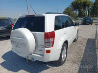 Usata Suzuki Grand Vitara 129 CV (94 kW) 2010 Bianco SUV
