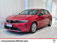 Usata Opel Astra Edition 110 CV (80 kW) 2023 Rosso Utilitaria