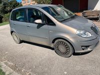 Usata Lancia Musa 69 CV (50 kW) 2011 Monovolume