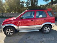Usata Daihatsu Terios 86 CV (63 kW) 2006 Rosso SUV
