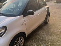 Begagnad Smart ForFour 90 HK (66 kW) 2016 Vit Halvkombi