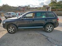 Usata VW Touareg 224 CV (164 kW) 2006 Nero SUV