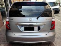 Usata Honda FR-V Executive 140 CV (102 kW) 2007 Argento Monovolume