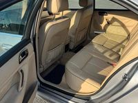 Usata Peugeot 607 133 CV (97 kW) 2002 Grigio Berlina