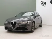 Usata Alfa Romeo Giulia 160 CV (117 kW) 2021 Grigio Berlina