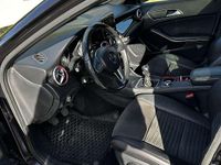 Begagnad Mercedes GLA200 136 HK (100 kW) 2014 SUV