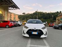 Usata Toyota Yaris Hybrid Business Edition 92 CV (67 kW) 2020 Bianco Berlina
