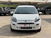 Usata Fiat Punto Lounge 75 CV (55 kW) 2015 Bianco Utilitaria