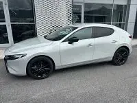 Ny Mazda 3 Homura-Line 140 HK (102 kW) 2026 Vit Halvkombi