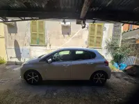 Usata Peugeot 208 Allure 83 CV (61 kW) 2018 Bianco Utilitaria