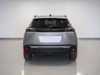 Usata Peugeot 2008 Allure 101 CV (74 kW) 2025 Diverse colorazioni SUV