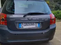 Usata Toyota Corolla 116 CV (85 kW) 2004 Marrone Berlina