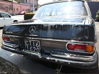 Usata Mercedes S250 177 CV (130 kW) 1967 Grigio Berlina