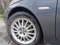 Usata Alfa Romeo 156 Distinctive 116 CV (85 kW) 2004 Grigio Berlina
