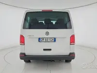 Usata VW Caravelle Trendline 110 CV (80 kW) 2023 Bianco Furgone