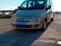 Usata Fiat Multipla 120 CV (88 kW) 2009 Grigio Monovolume