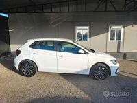 Gebraucht VW Polo Style 90 PS (66 kW) 2022 Weiß Kleinwagen
