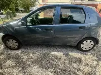 Usata Fiat Punto 60 CV (44 kW) 2004 Bluazzurro Utilitaria