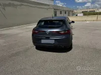 Usata Renault Mégane 110 CV (80 kW) 2016 Grigio Berlina