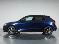 Usata Audi A1 Sportback Comfort 116 CV (85 kW) 2025 Blu navarra metallizzato nero mito metal Utilitaria