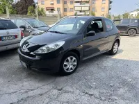 Usata Peugeot 206 60 CV (44 kW) 2011 Berlina