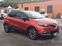 Usado Renault Captur 110 CV (80 kW) 2017 Rojo SUV