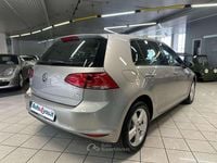 Usata VW Golf VII Comfortline 85 CV (62 kW) 2013 Sabbia Berlina