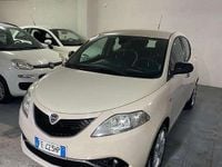 Usata Lancia Ypsilon Gold 95 CV (69 kW) 2016 Utilitaria