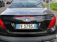 Usata Peugeot 207 CC 120 CV (88 kW) 2009 Nero Cabrio
