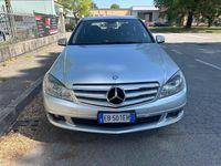 Usata Mercedes C220 Avantgarde 170 CV (125 kW) 2011 Argento Berlina