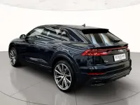 Usata Audi Q8 Sport 286 CV (210 kW) 2023 Grigio waitomo metallizzato SUV