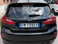 Usata Ford Fiesta Titanium 101 CV (74 kW) 2017 Nero Utilitaria