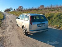 Usata Ford Focus Style 90 CV (66 kW) 2007 Grigio Station wagon