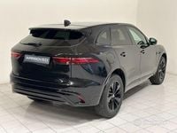 Usata Jaguar F-Pace R-Dynamic 163 CV (119 kW) 2024 Santorini black / metallizzato SUV