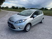 Usata Ford Fiesta Titanium 82 CV (60 kW) 2011 Grigio Utilitaria