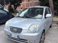 Usata Kia Picanto 65 CV (47 kW) 2004 Grigio Utilitaria