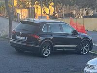 Usata VW Tiguan R-line 116 CV (85 kW) 2019 Nero SUV